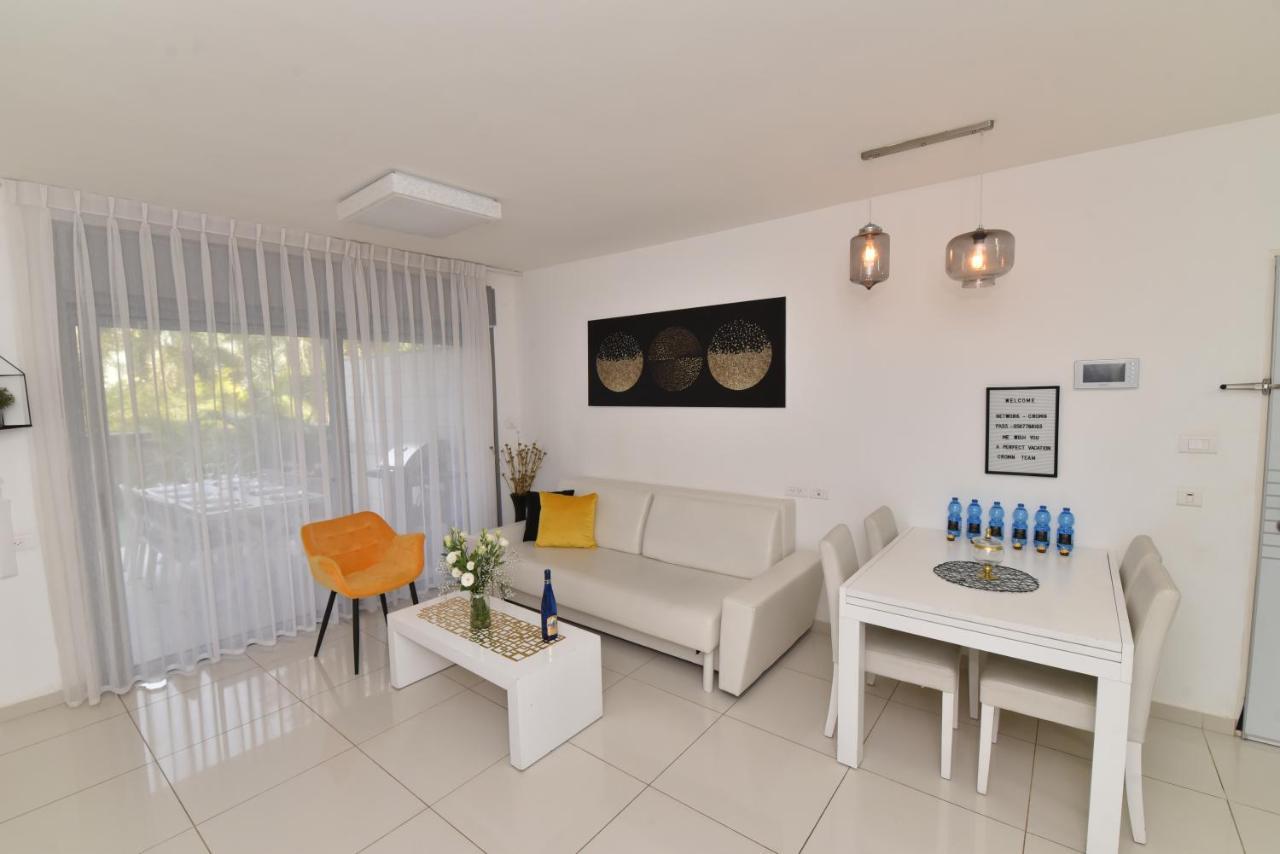 דירת גן דלוקס Apartment Eilat Exterior photo